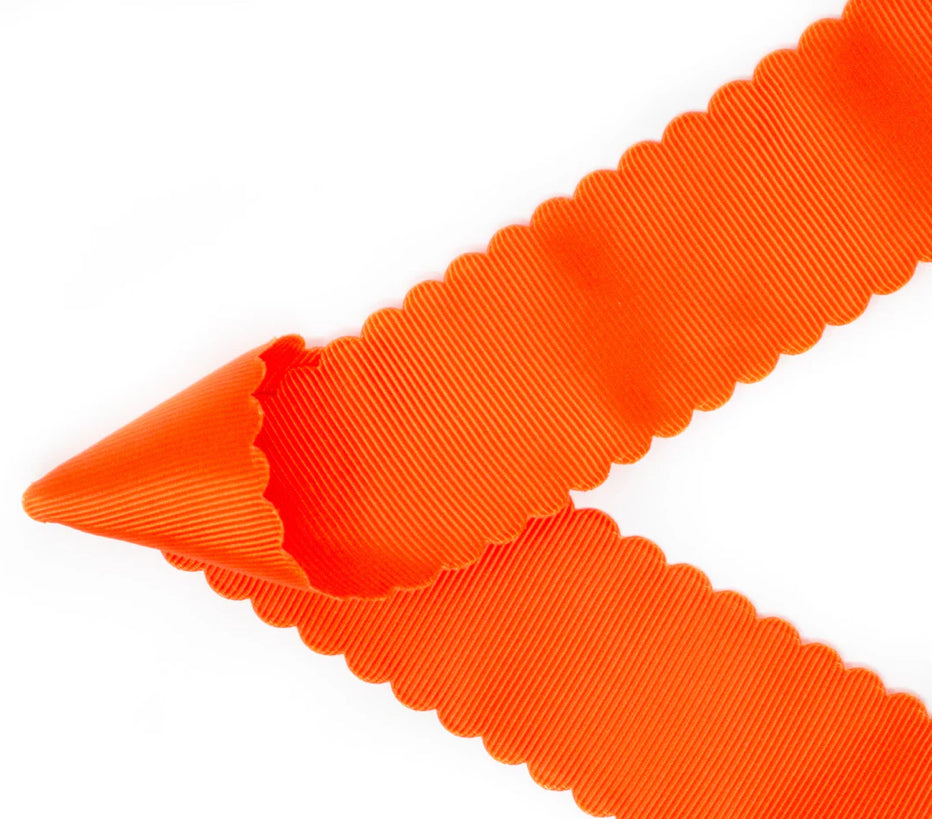 JBC Scalloped Edge Bow (10 DAY TAT)