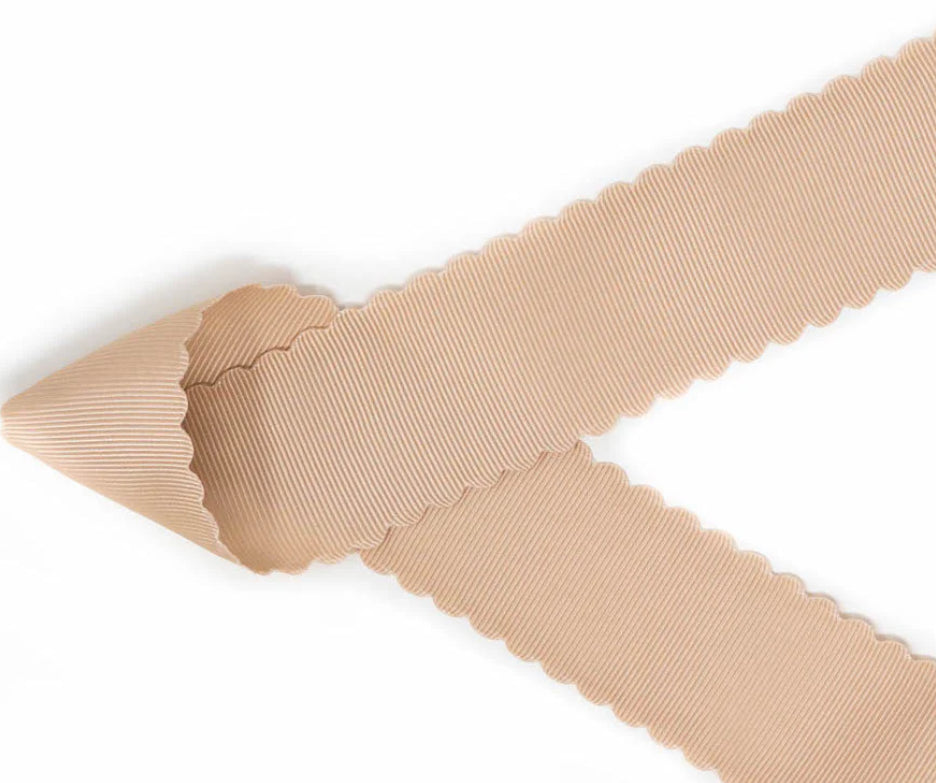 JBC Scalloped Edge Bow (10 DAY TAT)